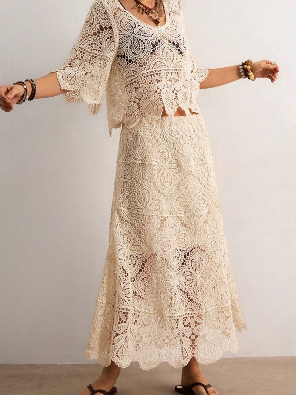 Apricot Elegant Women's Bohemian Crochet Knit Set - Picture 3 of 8